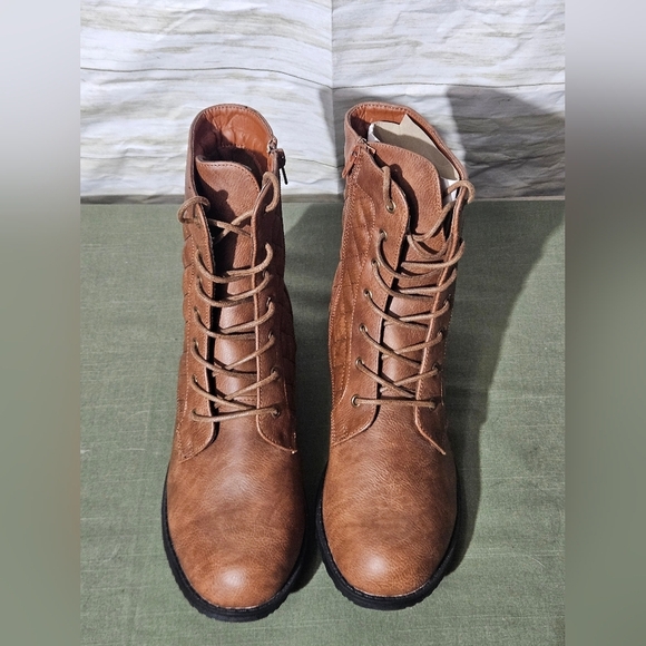 Womens Military Brown Combat Boot With Quilted Top - Picture 6 of 10